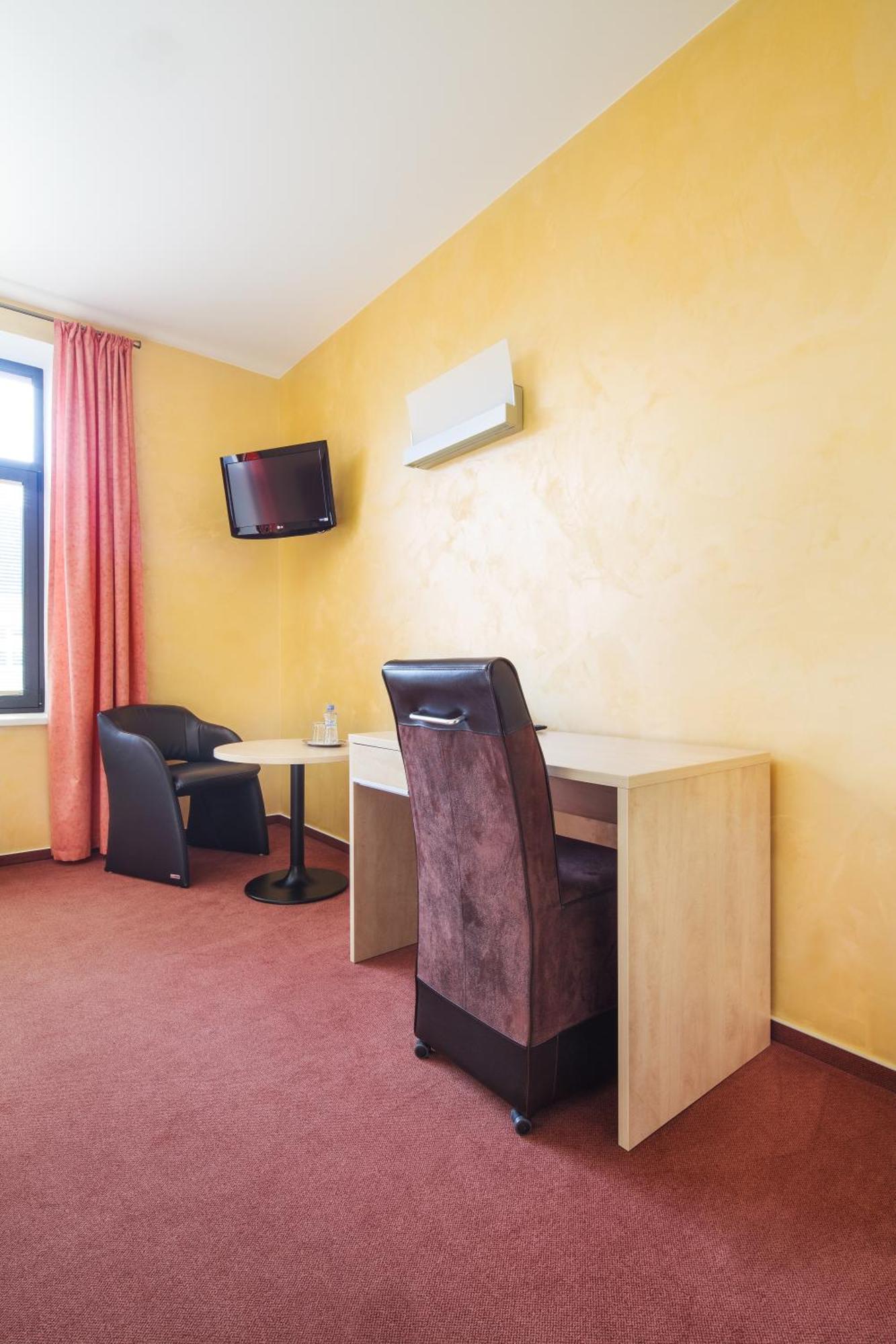 Conti 3* Olomouc