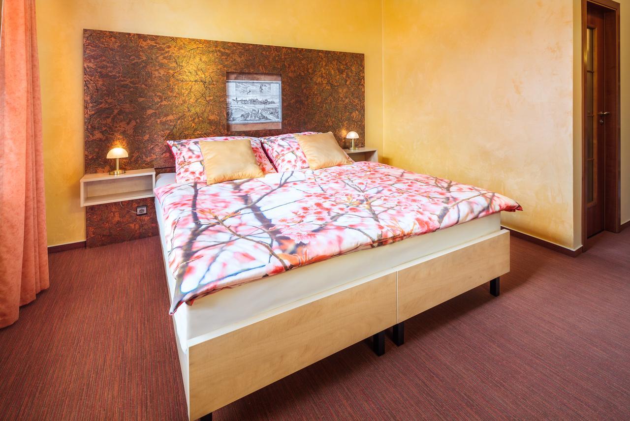 Hotel Conti 3*